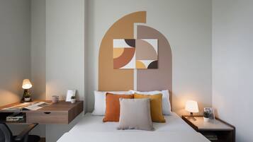 Free WiFi, bed sheets