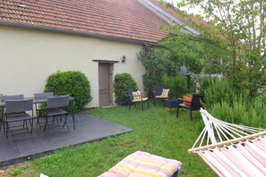 Outdoor dining - VAUTRY - Bricon - Gîte (Bricon)