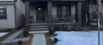 West Edmonton suite - 2 BR- 2 beds - 1 bath basement unit
