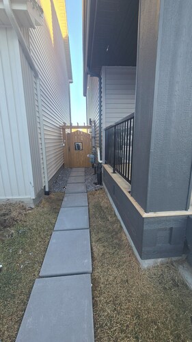 West Edmonton suite - 2 BR- 2 beds - 1 bath basement unit
