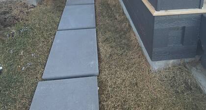 West Edmonton suite - 2 BR- 2 beds - 1 bath basement unit