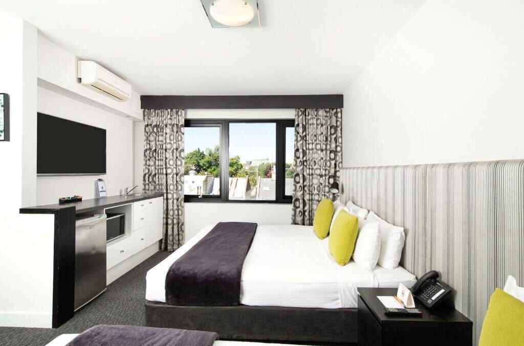 Iron/ironing board, free WiFi, wheelchair access