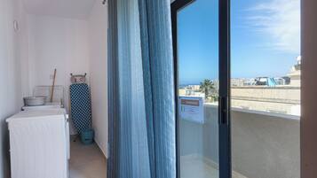 Apartment, City View | Interior