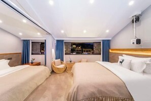 Room - Phoenix Suiyu Riverview Homestay (North Gate Chenglou Branch) (Fenghuang)