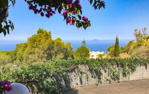 Property grounds - Amazing home in Lipari (Lipari)