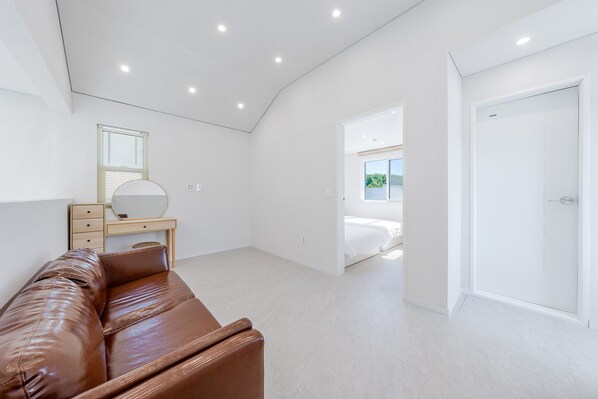 Kamar Basic, 2 kamar tidur (Geugot Three (Private Pool Villa))