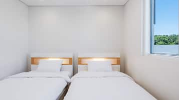 Basic Room, 2 Bedrooms (Gyeongpo Geugot (Private Pool Villa)) | 2 bedrooms, free WiFi