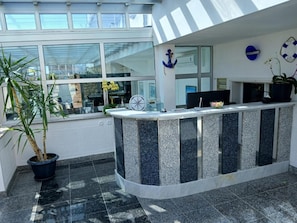 Lobby - Biser Hotel (Pag)