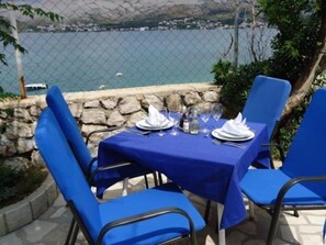 Outdoor dining - Biser Hotel (Pag)