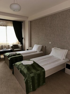 Room - Davos Hotel (Deva)