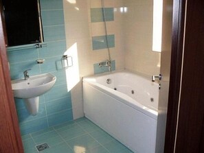 Bathroom - Hotel Davos (Deva)
