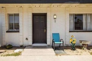 Exterior detail - 2Bed Condo Close to Westgate King Bed Full Kitchen (Glendale)