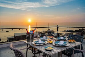 Outdoor pool - Solaro Hotel & Spa (Phu Quoc)