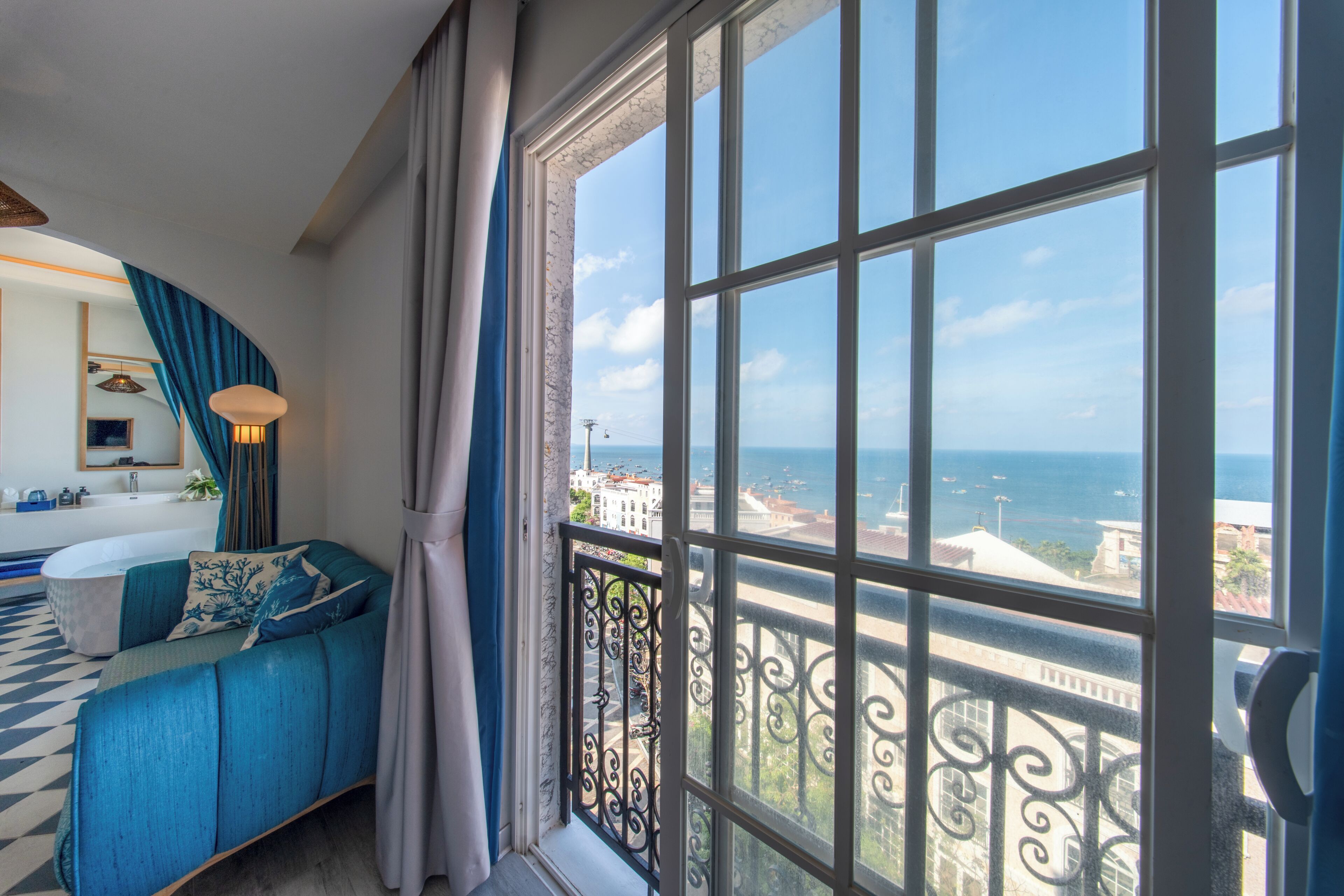 Premium bedding, minibar, in-room safe, individually decorated