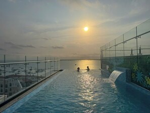Outdoor pool - Solaro Hotel & Spa (Phu Quoc)