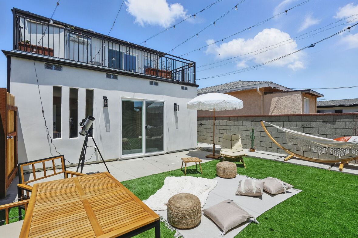 屋外ダイニングエリア