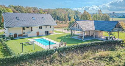 Vila Trate Studio S Pogledom, Ljutomer, Slovenia