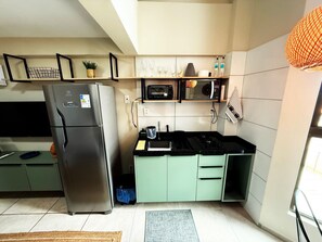 Premier Apartment | Private kitchen - Hosts BR - MAX Carneiros Suítes (Tamandaré)