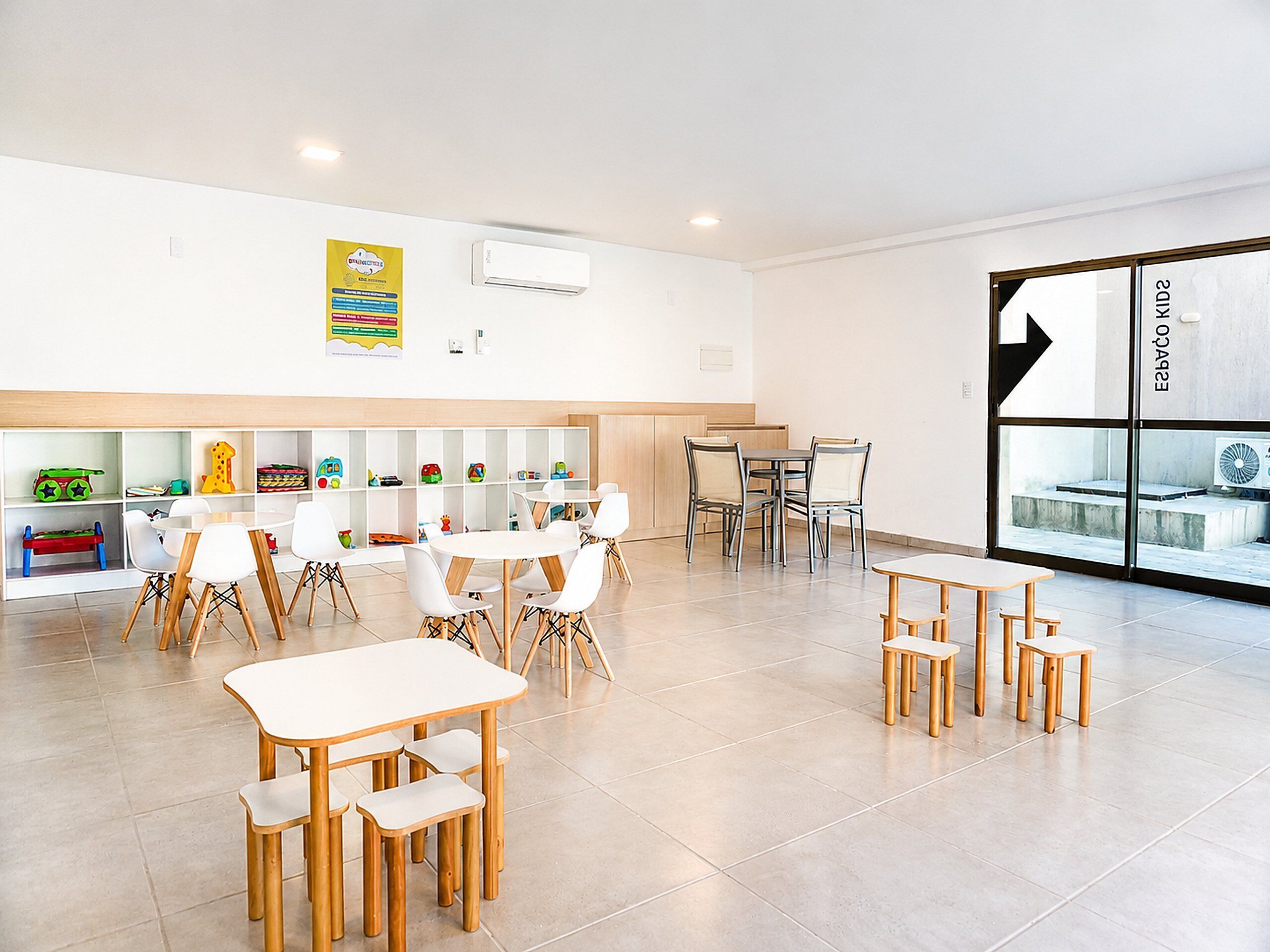 Apartment | Dining