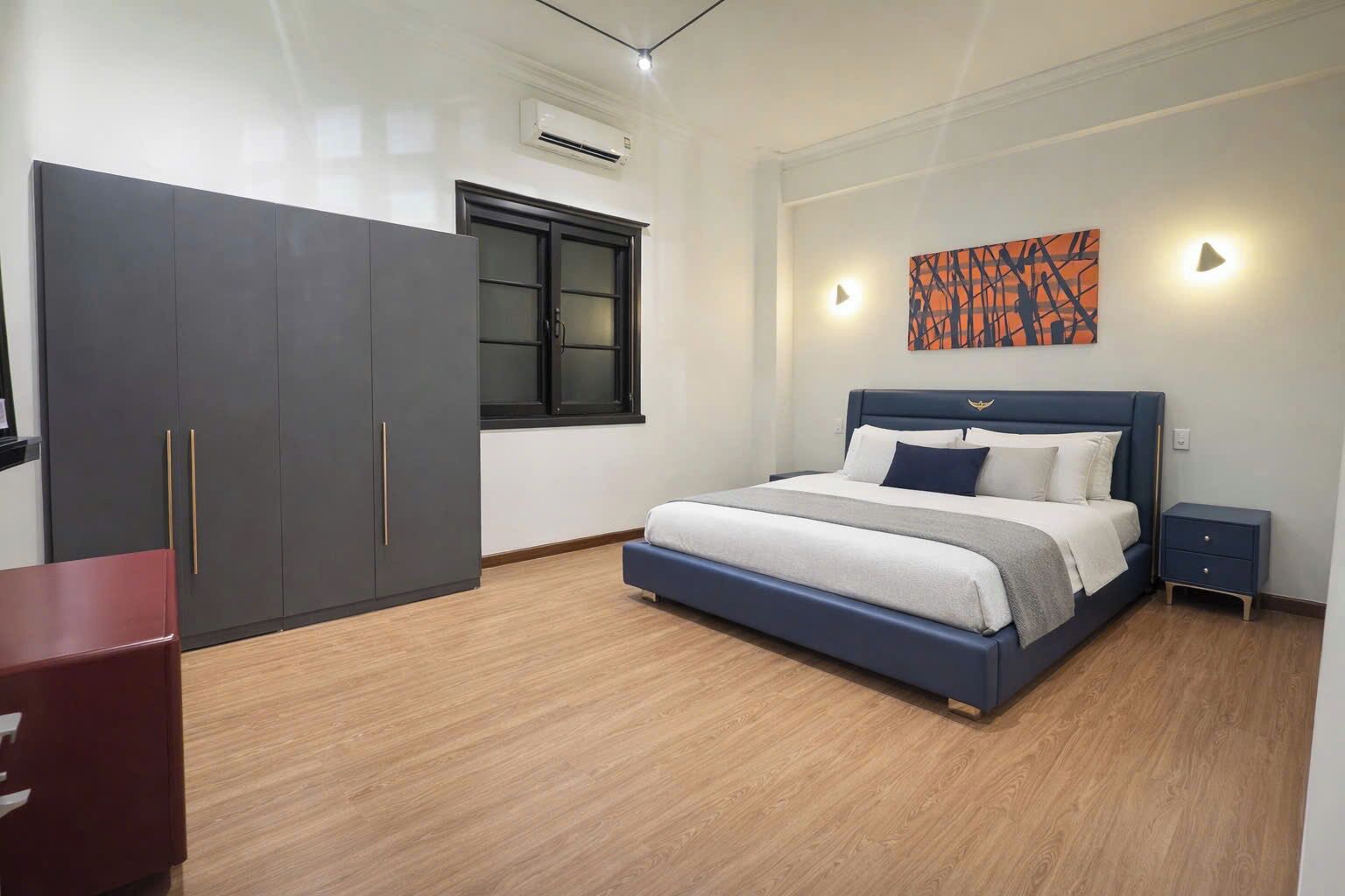 Basic Room, City View