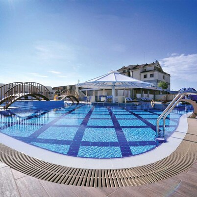 Aria Hotel