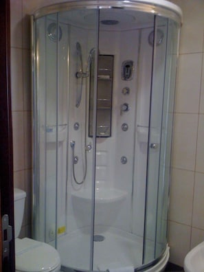 Bathroom - Aria Hotel (Mahala)