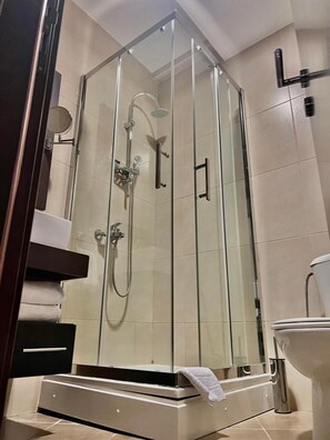 Bathroom - Aria Hotel (Mahala)