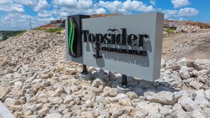 Property grounds - Pinnacle at Topsider: A Curated Lake Retreat (Osage Beach)