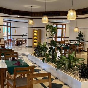 Dining - Lahami Bay Beach Resort and Gardens (Marsa Alam)