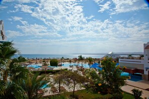 Outdoor pool - Lahami Bay Beach Resort and Gardens (Marsa Alam)
