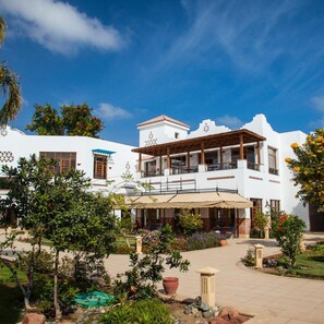 Exterior - Lahami Bay Beach Resort and Gardens (Marsa Alam)