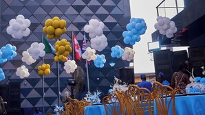 A hotel with a geometric facade and a blue and white balloon decoration. - Soulmate Hotels & Suites Ojodu (Lagos)
