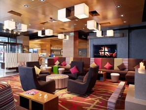 Lobby - Aloft Beijing Haidan (Beijing)