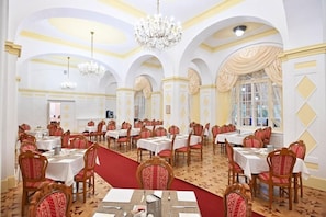 Banquet hall - Eger Park (Eger)
