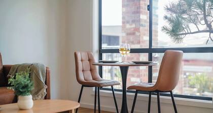 Ropa Premium Suite - Luxe Stay in Dubbo