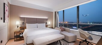 IntercityHotel Hongqiao Transportation Hub