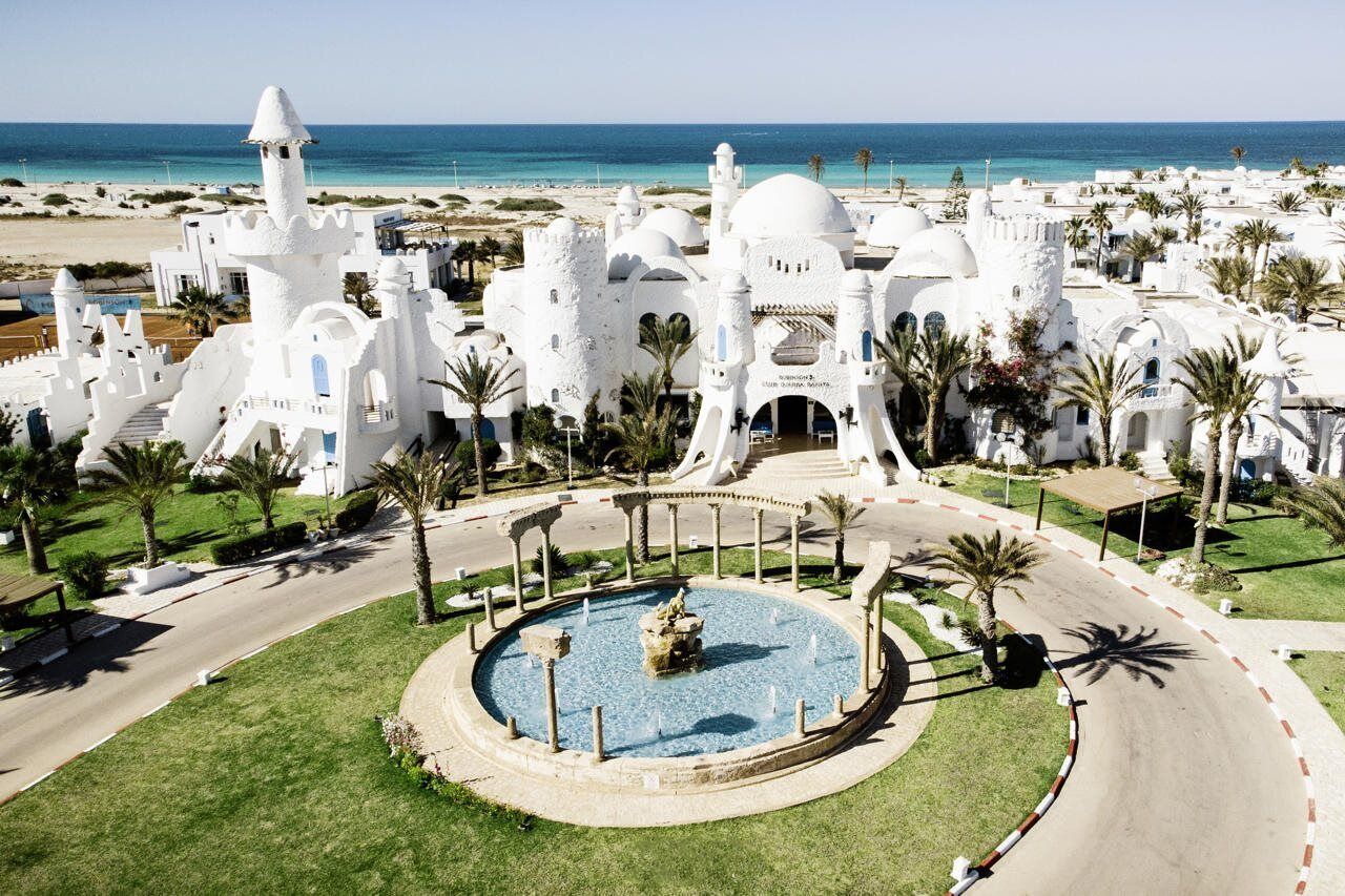 مكان جذب سياحي