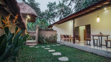 Deluxe Double Room, Balcony, Garden View | Terrace/patio