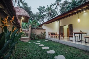 Deluxe Double Room, Balcony, Garden View | Terrace/patio - Abimana Ubud (Gianyar)