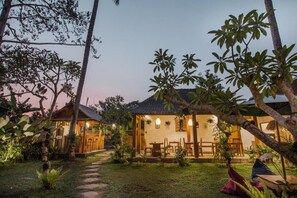 Terrace/patio - Abimana Ubud (Payangan)