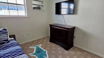 Signature House, 3 Bedrooms, Patio, Bay View