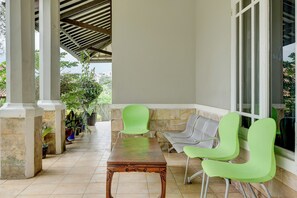 Siddeområde i lobbyen