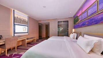 Habitación Business con 2 camas individuales | Escritorio, espacio para trabajar con un portátil, cortinas opacas