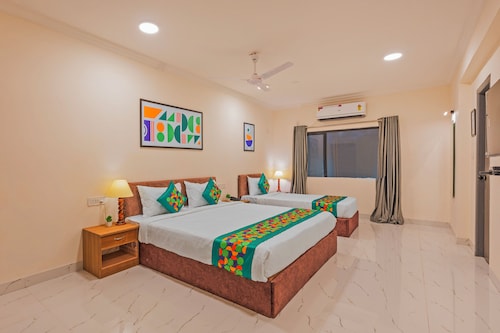 Treebo GT Meridian, T-Nagar