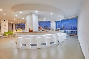 Bar (en el alojamiento)