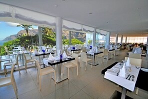 Outdoor dining - Hotel Stil Los Gigantes - Adults Only (Santiago del Teide)