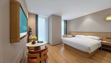 Dobbeltrom for 1 person – basic, 1 kingsize-seng, rengjøring, byutsikt | Utsikt fra rommet