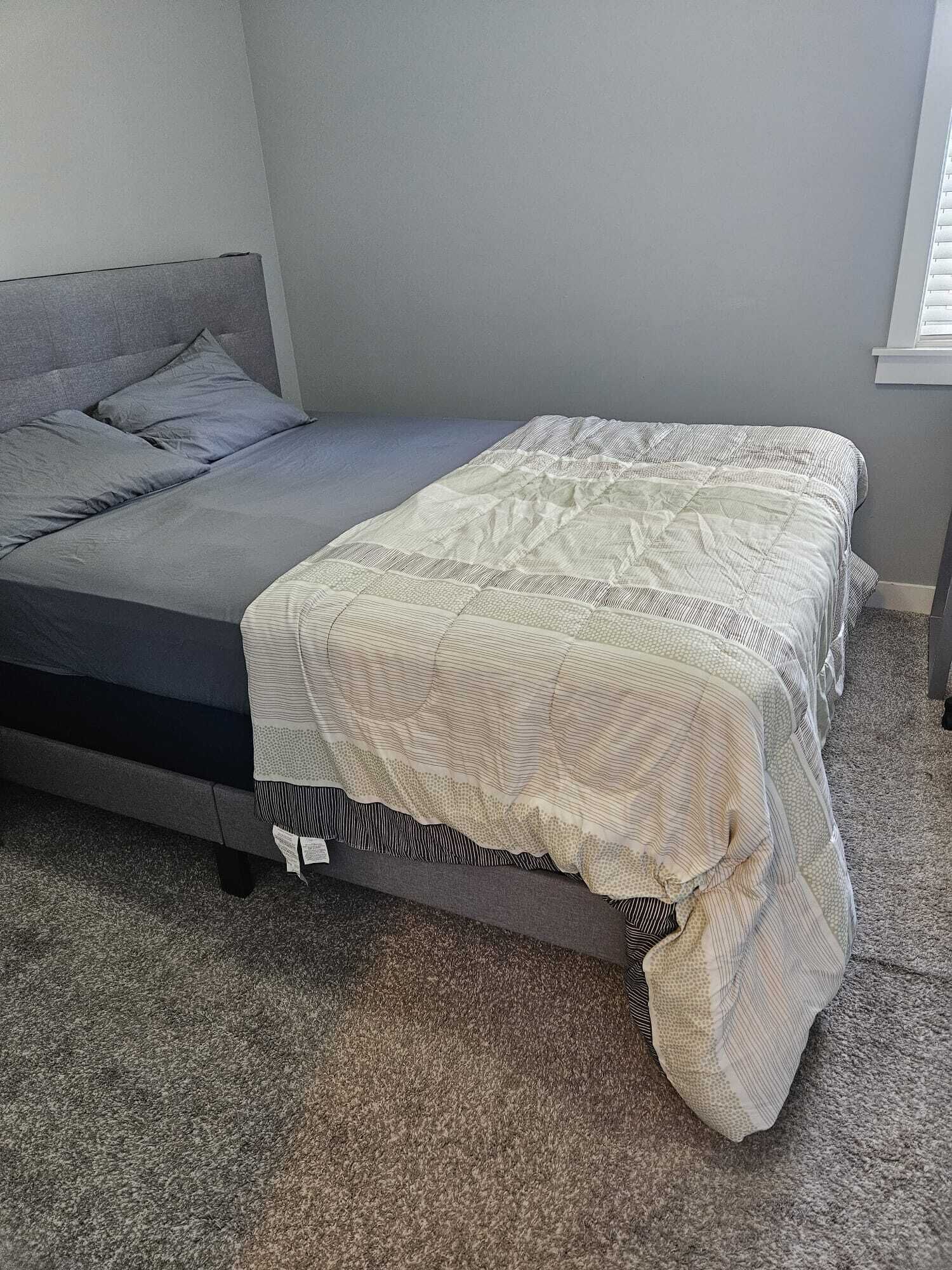 Iron/ironing board, WiFi