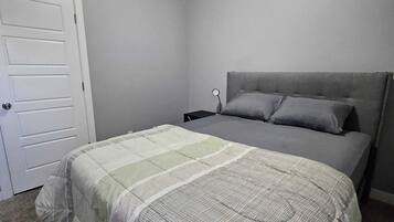 Iron/ironing board, WiFi