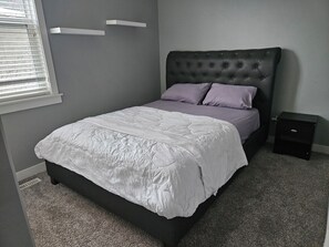 2 habitaciones, tabla de planchar con plancha y wifi